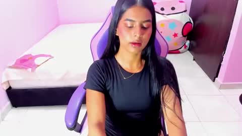 doll___squirt online show from October 1, 3:11 pm