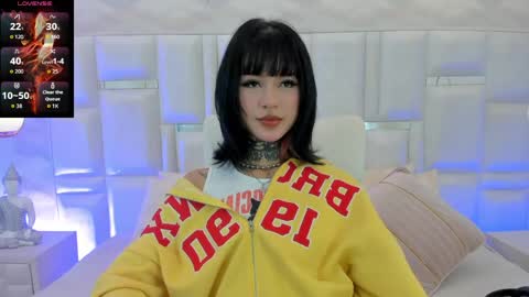 doll  bella online show from May 9, 1:06 pm