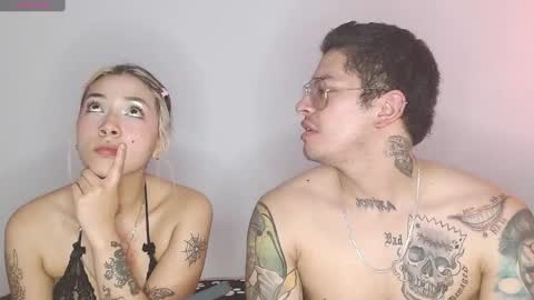 Snapshot of doll_and_sex chatting on December 18, 6:57 pm Auro and Santiago online show from December 18, 6:57 pm