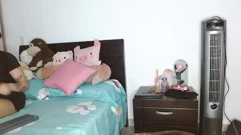 Snapshot of doll_and_sex chatting on February 7, 3:02 am Auro and Santiago online show from February 7, 3:02 am