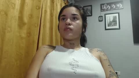 doll_and_thebrown online show from October 16, 2:11 am