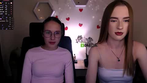 doll_vey online show from October 4, 7:44 pm