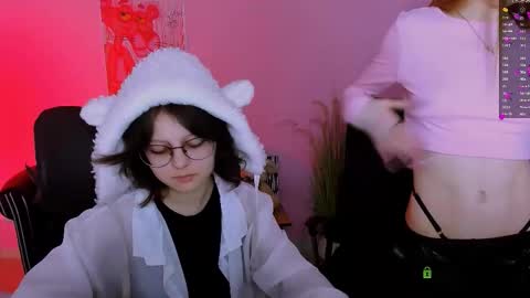 doll_vey online show from December 1, 8:51 pm