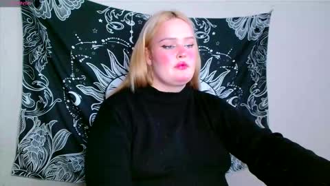 Miss Rose online show from January 12, 9:27 am