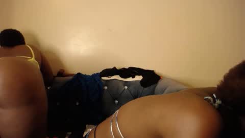 Bella online show from October 3, 7:22 pm