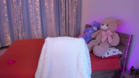 Dollya online show from March 15, 1:47 pm