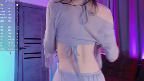 Vikky online show from March 2, 5:14 pm