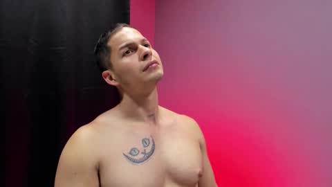 Domimick Crawford online show from March 7, 12:04 am