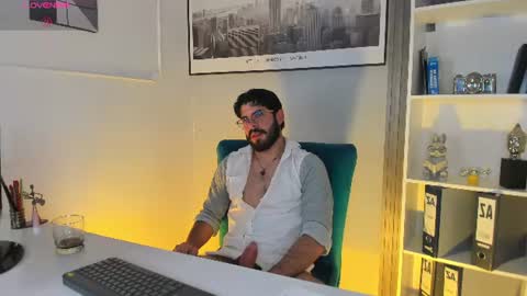 domboy  online show from July 28, 9:03 pm