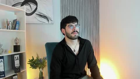 domboy  online show from July 2, 8:03 pm