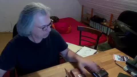 domiande online show from June 8, 7:15 pm