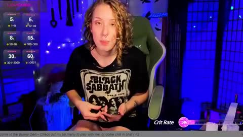 Snapshot of dominantman18064 chatting on January 25, 1:10 am Bigbearnbunnyboy online show from January 25, 1:10 am