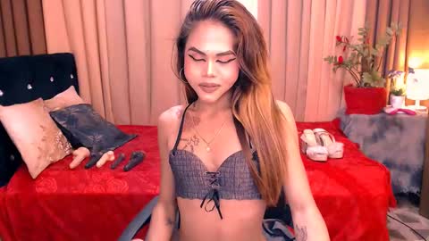 Snapshot of dominantsky chatting on February 22, 7:14 pm Dominantsky online show from February 22, 7:14 pm