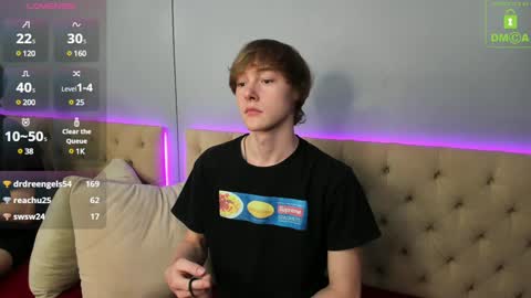 Dominic online show from December 19, 7:51 pm