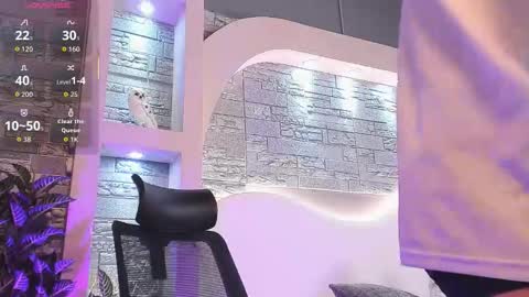 dominic de luca online show from December 3, 3:40 am