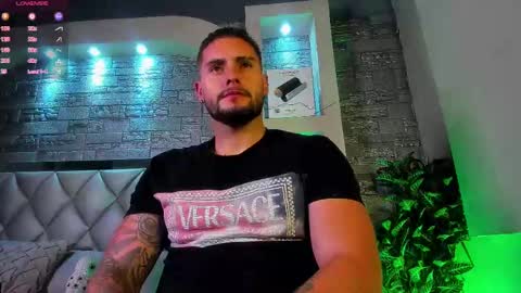 dominic de luca online show from October 2, 2:43 am