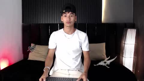 Dominic online show from October 15, 11:48 pm