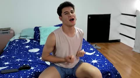 Your real love online show from October 22, 6:42 pm