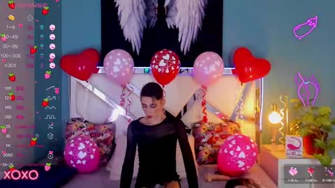 Dominic online show from February 14, 6:19 pm