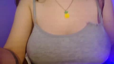   online show from April 10, 9:41 pm