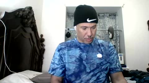 luis online show from June 23, 10:16 pm
