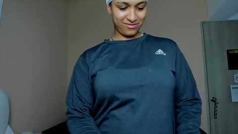 Dominick  online show from September 13, 4:37 am