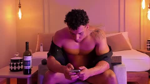 Dominick Star online show from February 15, 9:49 am