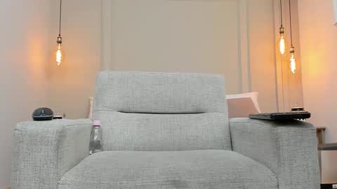 Dominick Star online show from February 14, 8:10 am