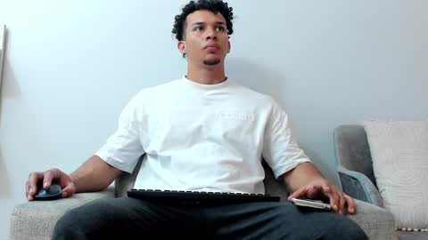 Dominick Star online show from February 4, 3:11 am