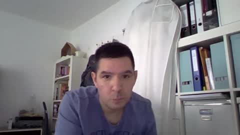 dominik_home online show from May 8, 9:15 am