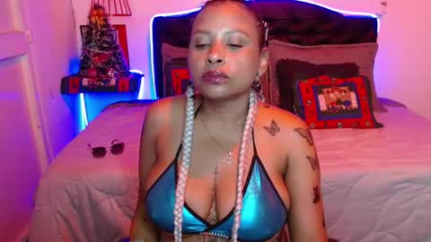  D O M I N K  online show from November 13, 10:56 pm