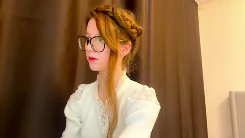 Kira online show from February 24, 1:36 pm