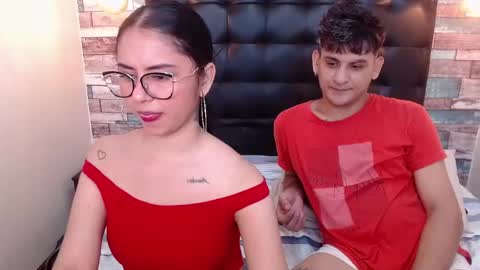 Snapshot of dona_and_carl2 chatting on October 21, 11:41 pm DONA Y CARL online show from October 21, 11:41 pm