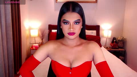 donia_maria online show from December 7, 9:11 am