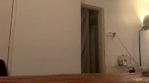 Papi online show from February 16, 10:30 pm