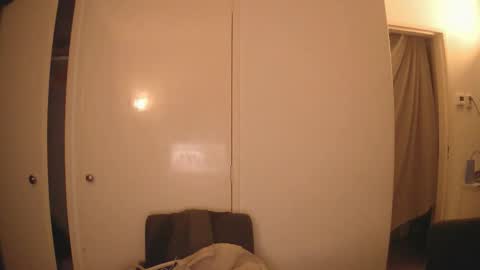 Papi online show from April 9, 8:03 pm