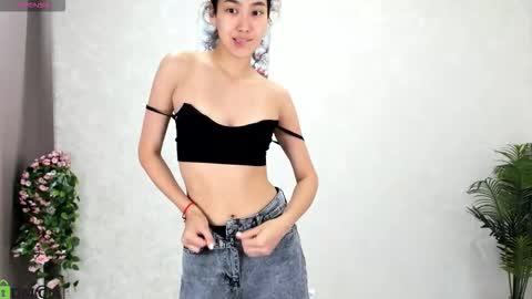 Aura online show from October 29, 6:59 am