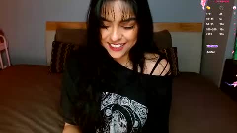 DontBeMina online show from July 15, 7:46 am