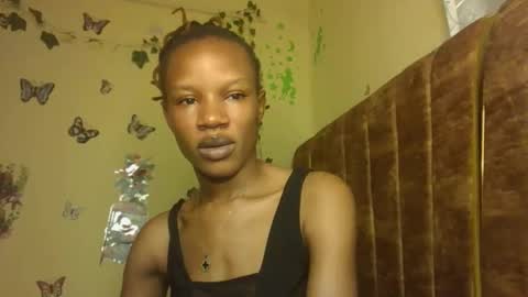 pretty petite online show from September 20, 3:20 am