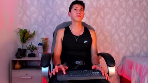 dorian_mystery online show from January 16, 3:02 am