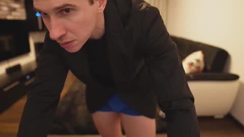 Dorian Reyes online show from February 11, 2:37 am