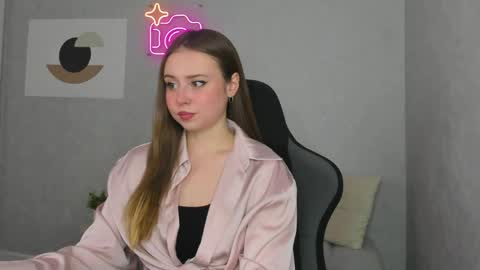 Vanessa online show from April 30, 9:36 am