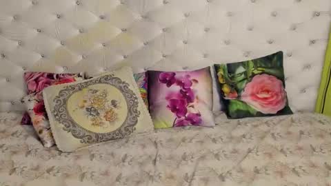 Dorra online show from October 15, 7:58 pm