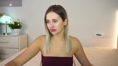 Snapshot of dorretangel chatting on October 16, 4:12 am Amy online show from October 16, 4:12 am