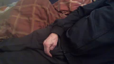 Hello  welcome to Slutsville  I am the Naked Chef  really  but you may call me Peter online show from December 22, 12:23 pm