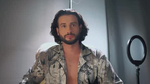 Keen online show from January 31, 9:45 pm