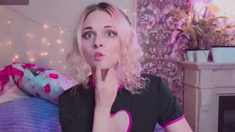 Angie online show from September 10, 12:22 am