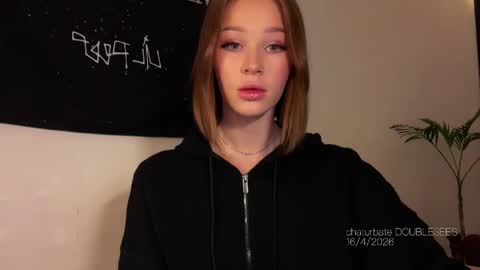 MOLLYYYY dont forget to give me a thumb up online show from April 16, 4:56 am