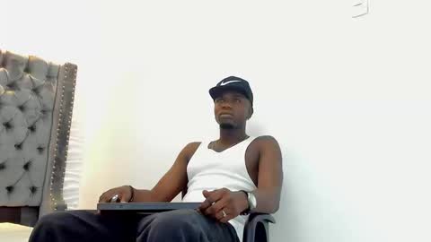 Snapshot of douglas_099 chatting on September 20, 1:03 pm DOUGLAS online show from September 20, 1:03 pm