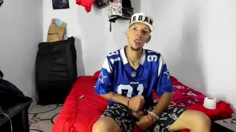 douglas_gallegos online show from March 15, 11:02 am